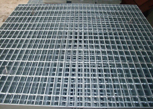 25x4 Offshore Platform Catwalk Industrial Steel Grating Plate