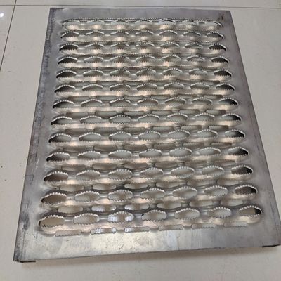 High Durability Anti Slip Grating Square For Walkways