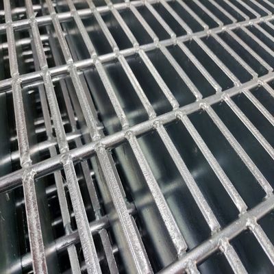 Painéis de grades de aço resistentes à corrosão para tamanhos padrão dos EUA