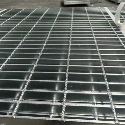 Machine Pressure Welded Industrial Steel Floor Grating With Smooth Bright Surface (Variant 3)