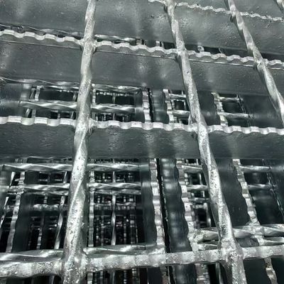 Barras de rolamento de 30 mm de grelha de aço soldado para o processo de solda