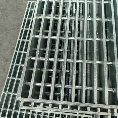 3mm Soldado de aço piso de cobertura Grating durável galvanizado a quente barra plana
