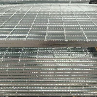 Material de grelha de aço OEM com barra de rolamento serrada