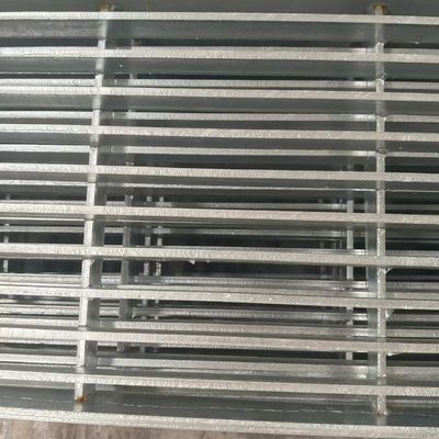 2.0 mm-5.0 mm Espessura Placa de metal perforada 1000 mm Largura