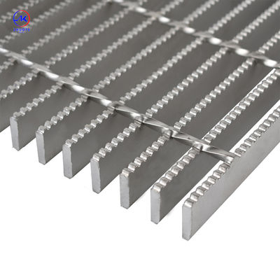 Tecnologia de solda Máquina de solda sob pressão Grelha antiderrapante YB/T4001.1-2007 para pavimentos resistentes ao deslizamento