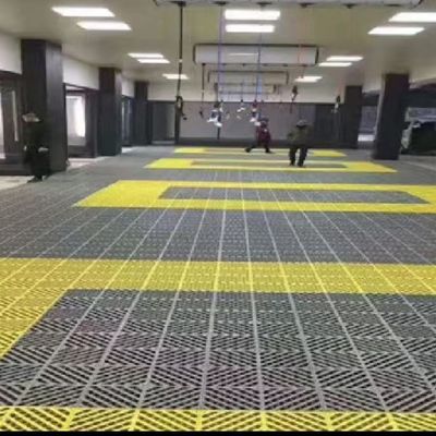 Pressão de solda Grelha de aço galvanizado plano Materiais-primas fortes resistentes Alta durabilidade