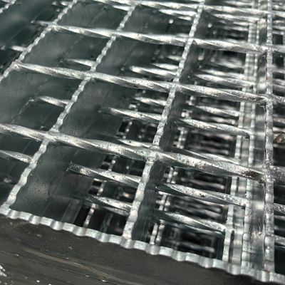 Grelhas de aço industrial galvanizadas de acabamento fabricadas a partir de placas de padrão