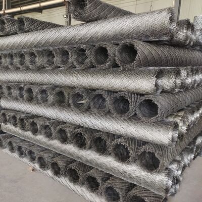 Folha de metal expandida leve e fácil de instalar com estrutura simples adequada para fins industriais de construção e decoração